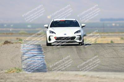 media/Sep-14-2025-Speed Ventures (Sun) [[b2951cd086]]/Orange/Session 2 (Grapevine)/